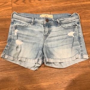 Hollister Midi Jean Shorts!